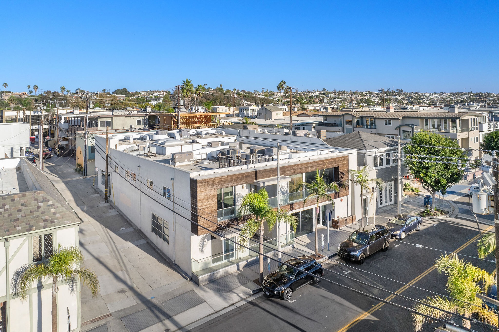 1104 Highland Ave, Manhattan Beach, CA for sale Building Photo- Image 1 of 58