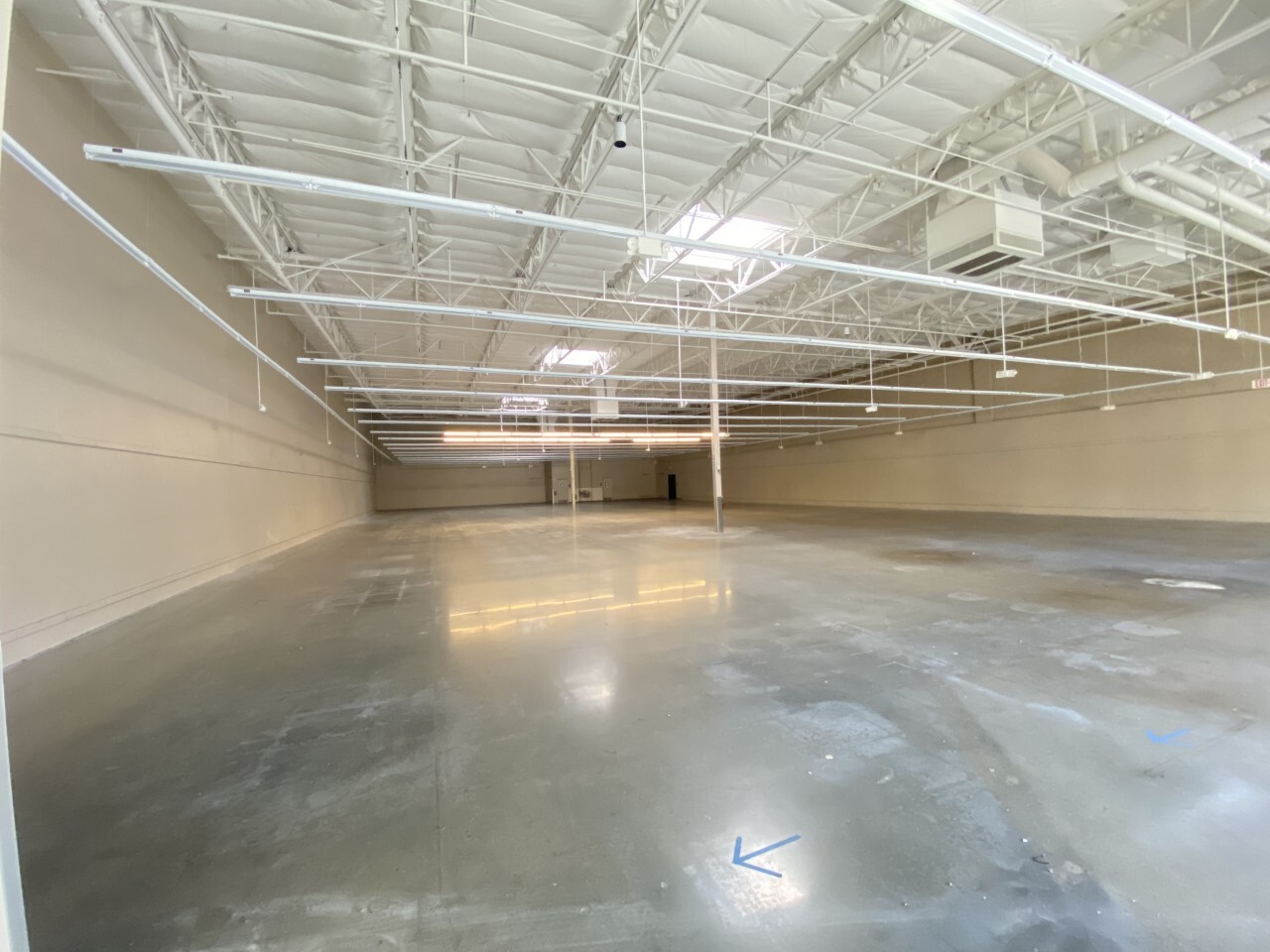 1300-1530 N Moorpark Rd, Thousand Oaks, CA for lease Interior Photo- Image 1 of 7