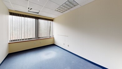 580 Main St, Bolton, MA à louer Numérisation 3D de Matterport- Image 1 de 6