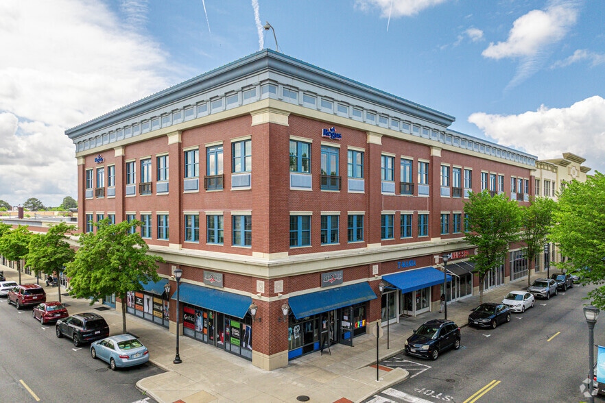 4410 E Claiborne Sq, Hampton, VA for lease - Building Photo - Image 2 of 11