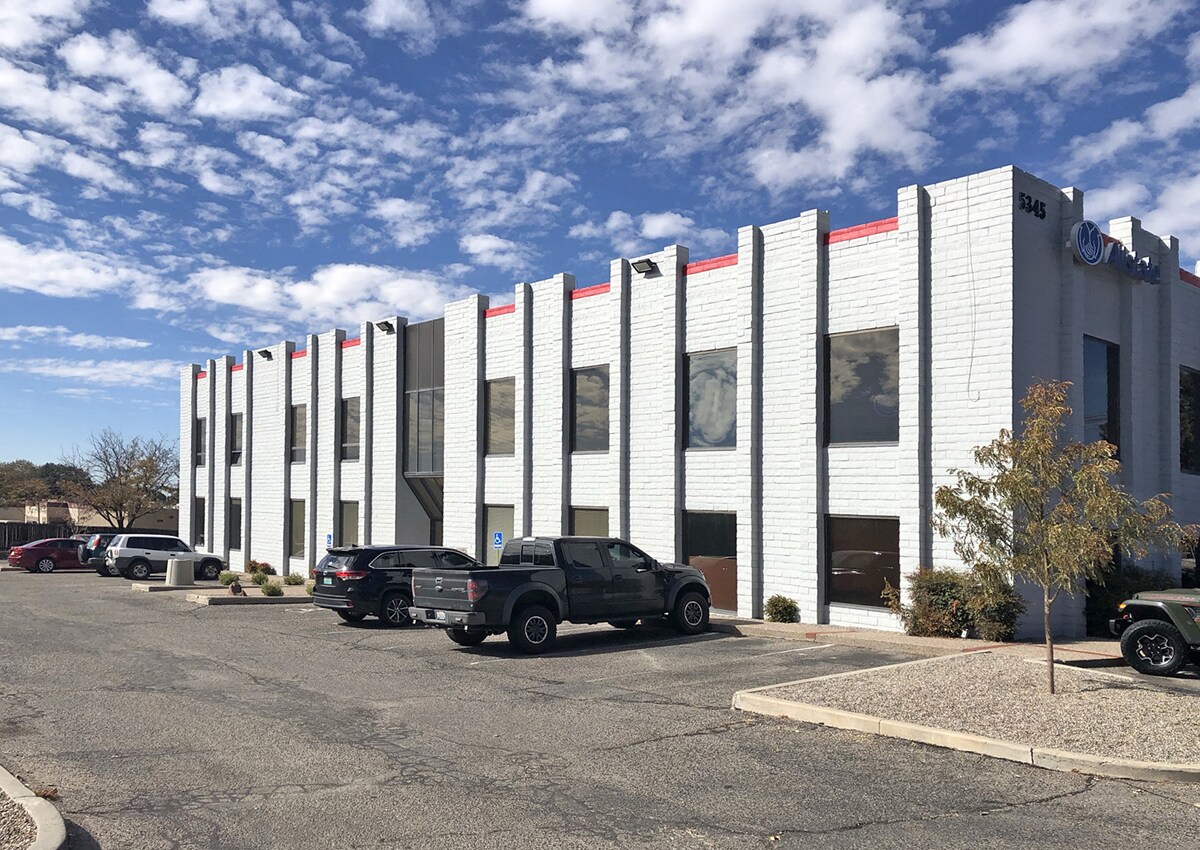 5345 Wyoming Blvd NE, Albuquerque, NM for lease Primary Photo- Image 1 of 8