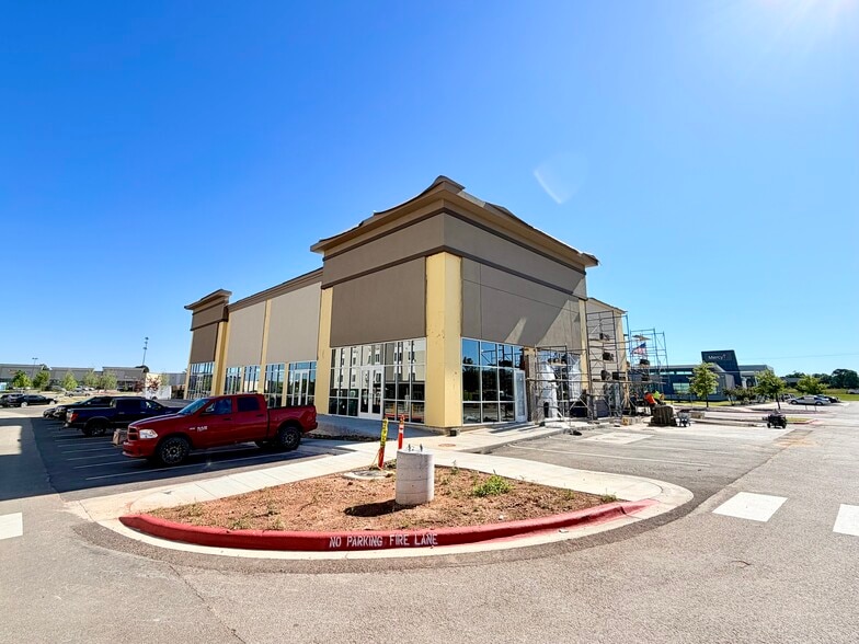 Pleasant Crossing Blvd., Rogers, AR for lease - Building Photo - Image 2 of 6