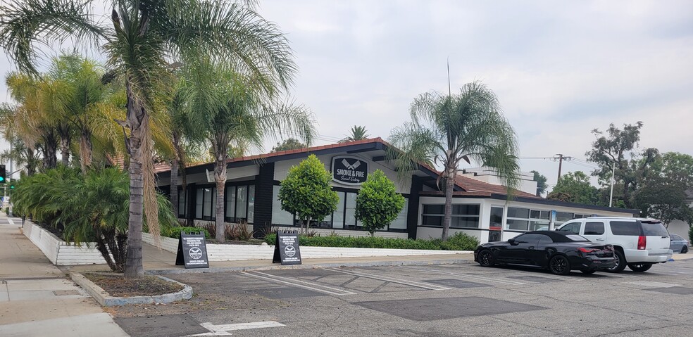 401 E Foothill Blvd, Pomona, CA for sale - Primary Photo - Image 1 of 7