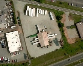 312 Pineview Dr, Kernersville, NC - Aérien  Vue de la carte