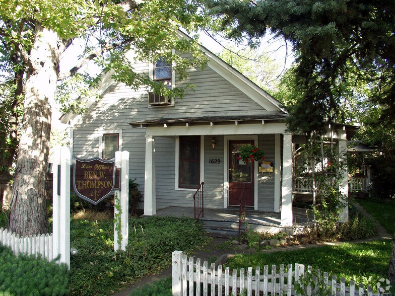 1629 Canyon Blvd, Boulder, CO à louer - Photo du bâtiment - Image 2 de 10