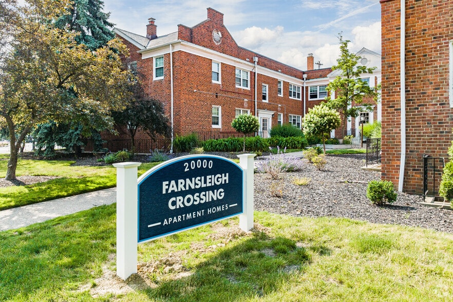 20000 Van Aken Blvd, Shaker Heights, OH à vendre - Photo du bâtiment - Image 2 de 21