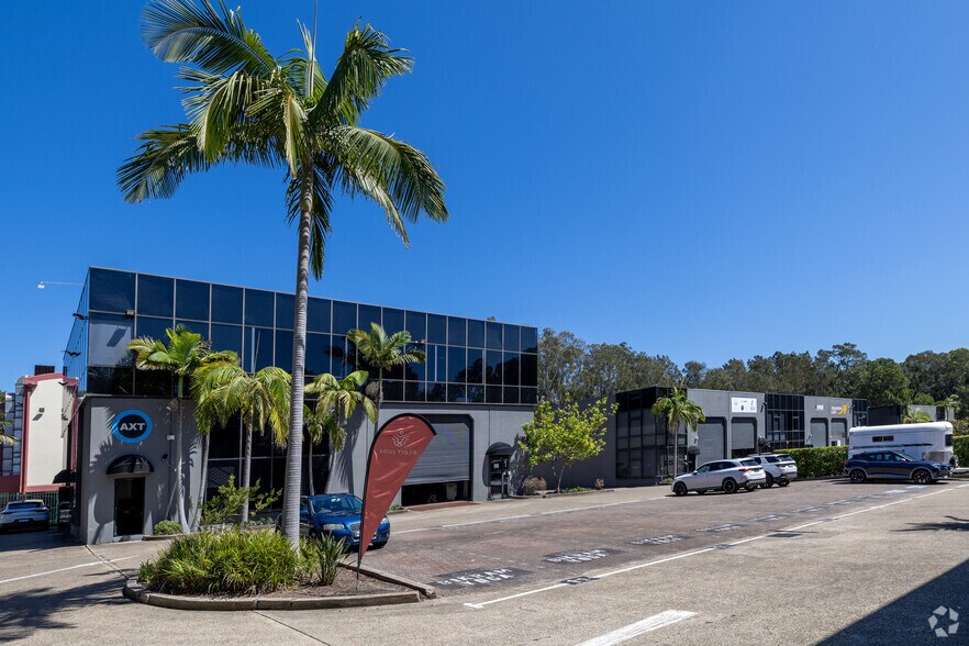 3 Vuko Pl, Warriewood for sale - Building Photo - Image 2 of 4