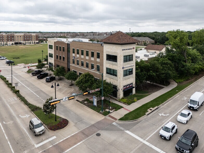 4281 Esplanade Pl, Flower Mound, TX à louer - Photo du bâtiment - Image 3 de 6