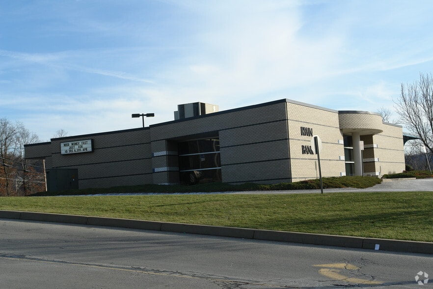 4580 Broadway Blvd, Monroeville, PA for sale - Building Photo - Image 3 of 3