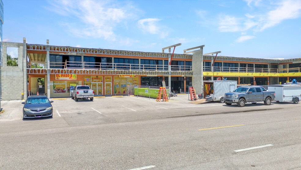 3596 Tamiami Trl, Port Charlotte, FL for lease - Building Photo - Image 1 of 8