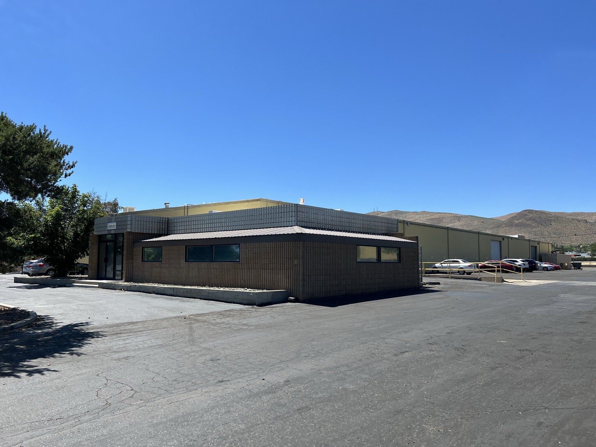 2600-2660 Lockheed Way, Carson City, NV for sale Primary Photo- Image 1 of 16