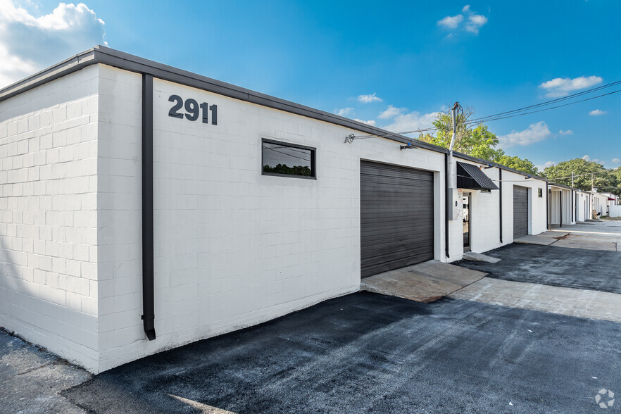 2911 Edith Ln, Haltom City, TX for lease - Building Photo - Image 1 of 14