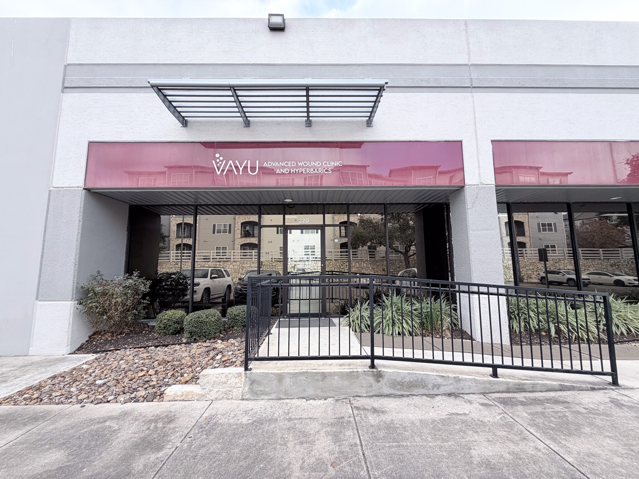 8666 Huebner Rd, San Antonio, TX for lease Interior Photo- Image 1 of 3