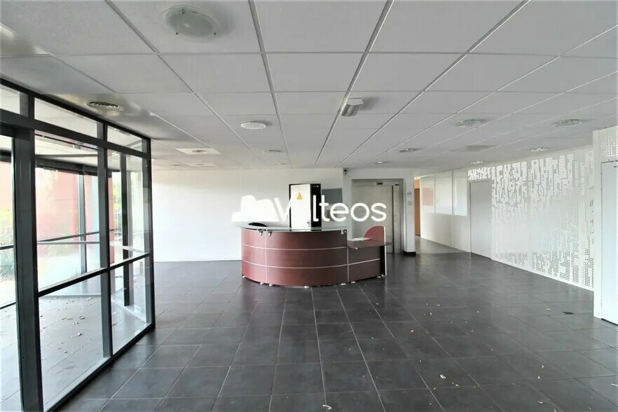 15 Avenue Du Docteur Maurice Grynfogel, Toulouse for lease - Interior Photo - Image 2 of 14