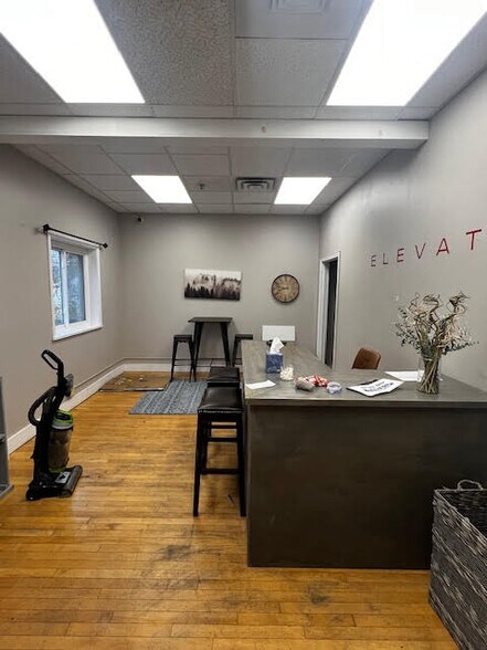 110 Halstead St, Rochester, NY à louer - Photo intérieure - Image 3 de 15