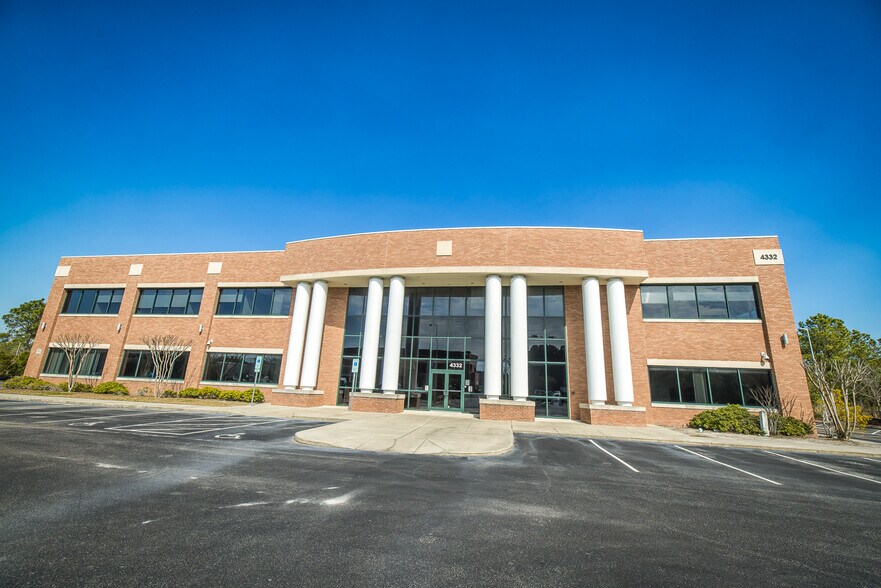 4332 Southport-Supply Rd, Southport, NC à vendre - Photo du bâtiment - Image 1 de 22