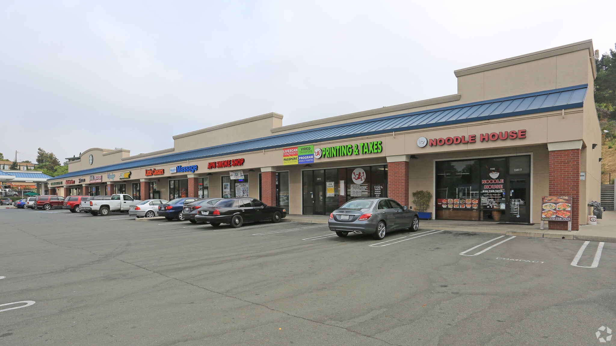452-454 Appian Way, El Sobrante, CA for lease Primary Photo- Image 1 of 9