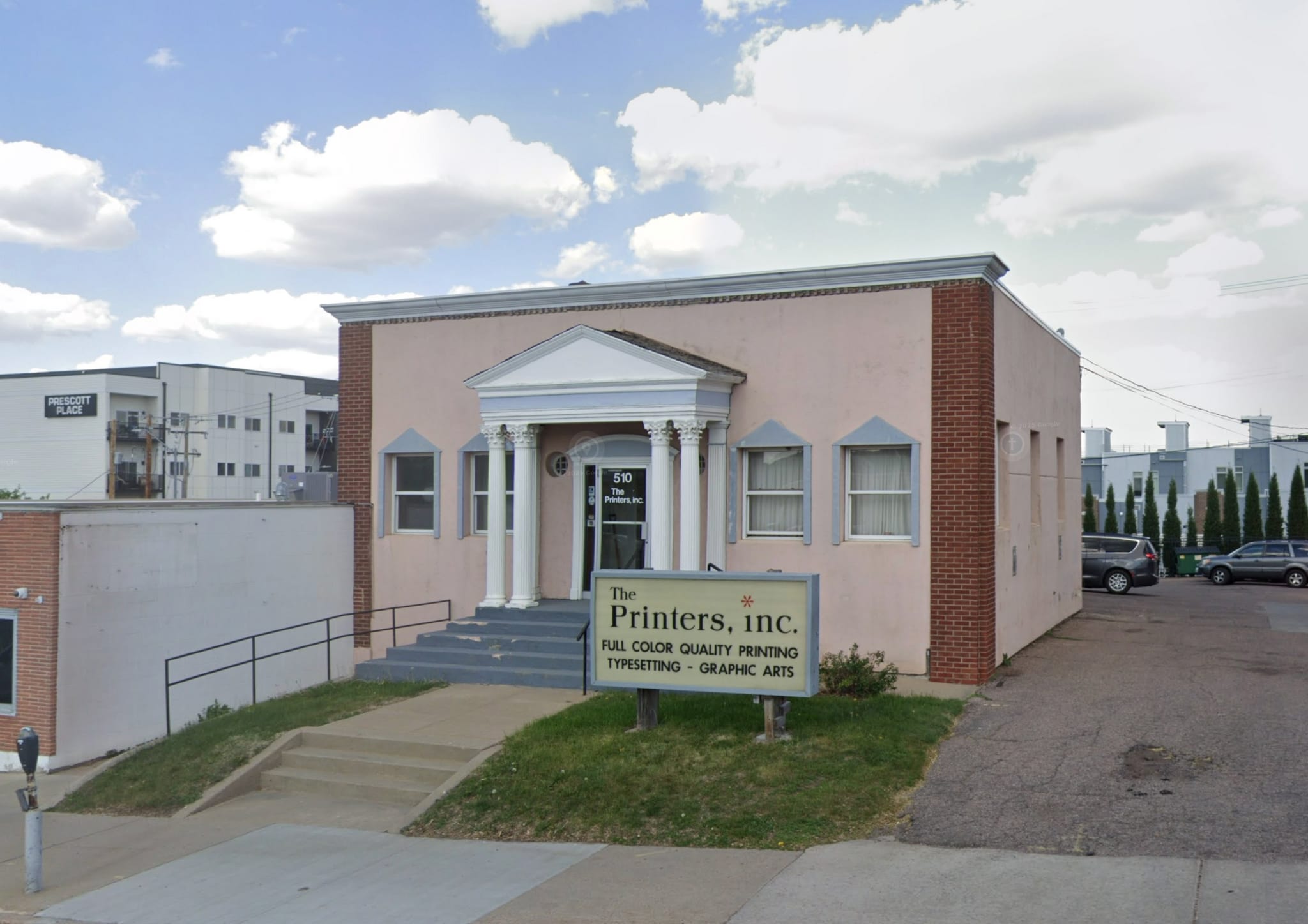 510 S 1st Ave, Sioux Falls, SD for lease Primary Photo- Image 1 of 2