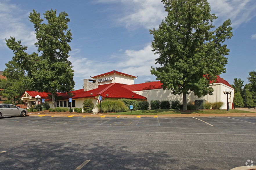 1085 N Mason Rd, Saint Louis, MO for sale - Primary Photo - Image 1 of 1