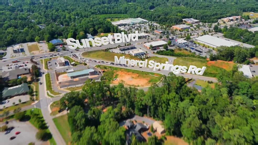 2418 Mineral Springs Rd, Lexington, SC à vendre - Vidéo sur l’inscription commerciale - Image 2 de 20