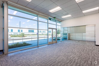 5070 Glacier St, Lathrop, CA à louer Photo intérieure- Image 1 de 11