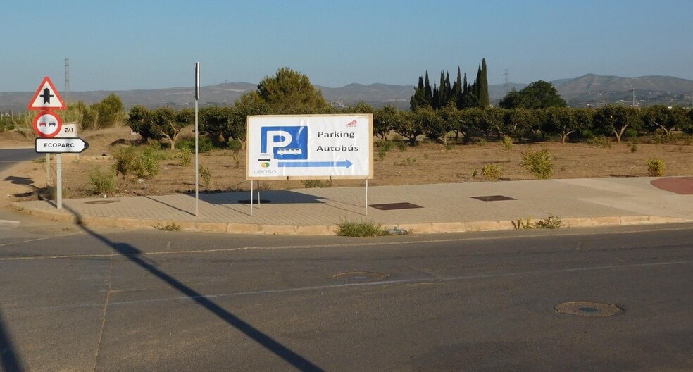 Carrer de la Vedriola, L'Alcúdia, Valencia for sale - Building Photo - Image 2 of 29
