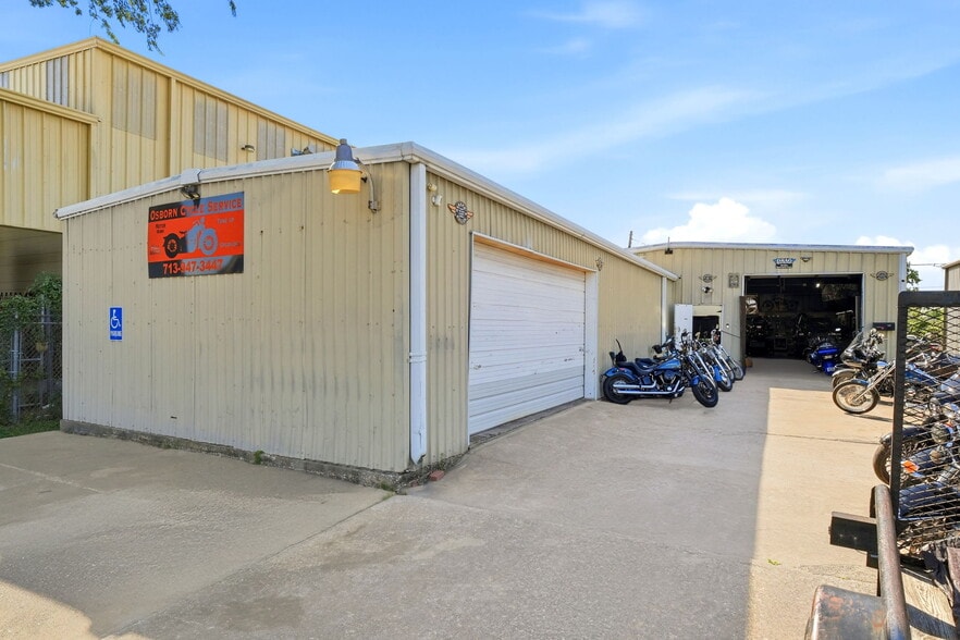 1313 Illinois St, South Houston, TX à vendre - Photo du bâtiment - Image 2 de 25