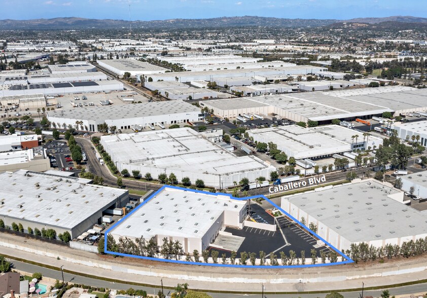 6600 Caballero Blvd, Buena Park, CA à louer - Photo du bâtiment - Image 2 de 4