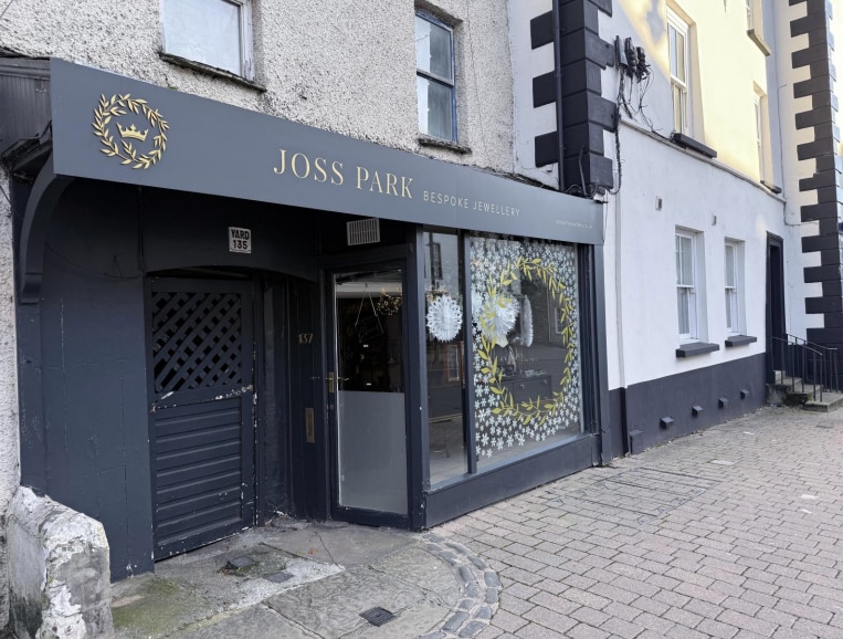 133-137 Highgate, Kendal for lease - Building Photo - Image 3 of 6