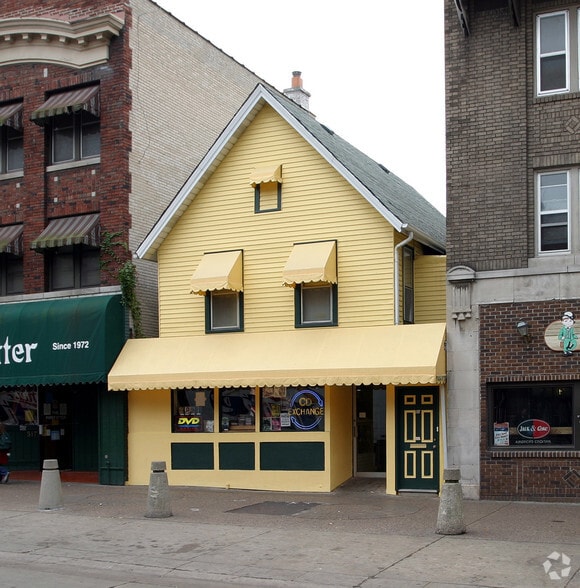 521 State St, Madison, WI à vendre - Photo du bâtiment - Image 3 de 3