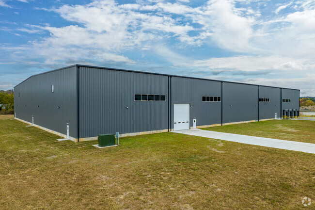 Plus de détails pour 340 Commerce Drive, South Point, OH - Industriel à vendre