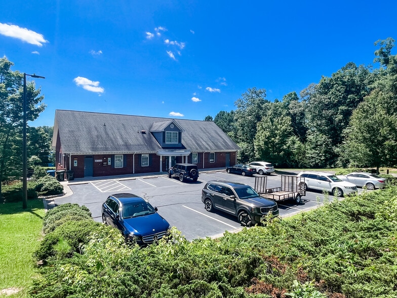 4628 Industry Ln, Durham, NC for lease - Building Photo - Image 3 of 31