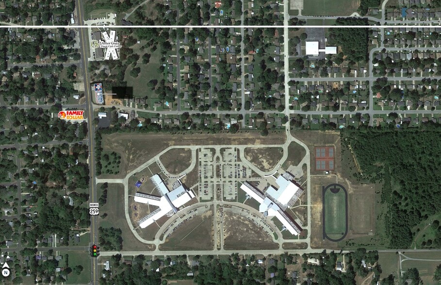 2826 S Henderson Blvd, Kilgore, TX for lease - Aerial - Image 3 of 10