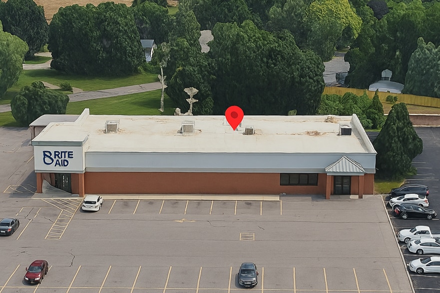4407 Military Rd, Niagara Falls, NY à vendre - Photo du bâtiment - Image 2 de 4