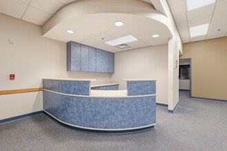 7640 Sylvania Ave, Sylvania, OH for lease Interior Photo- Image 1 of 11