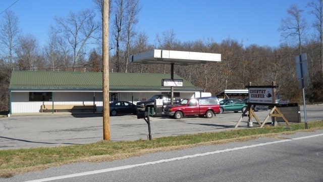 11855 Nashville Hwy, Baxter, TN for sale - Primary Photo - Image 1 of 22