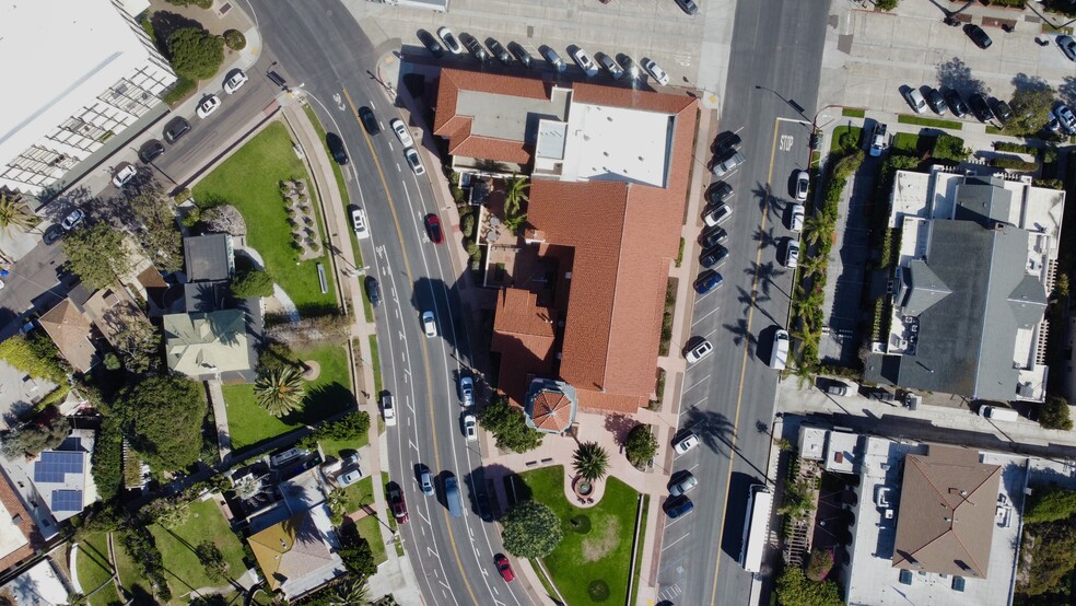 743 Prospect St, La Jolla, CA for lease - Building Photo - Image 3 of 8