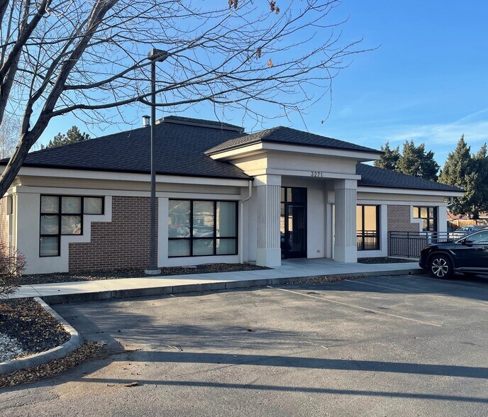 3271 N Milwaukee St, Boise, ID à louer - Photo du bâtiment - Image 1 de 4