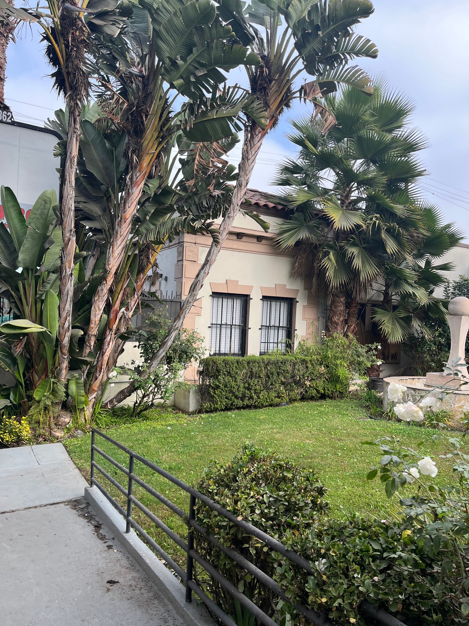 5860-5862 Avalon Blvd, Los Angeles, CA for lease Primary Photo- Image 1 of 31