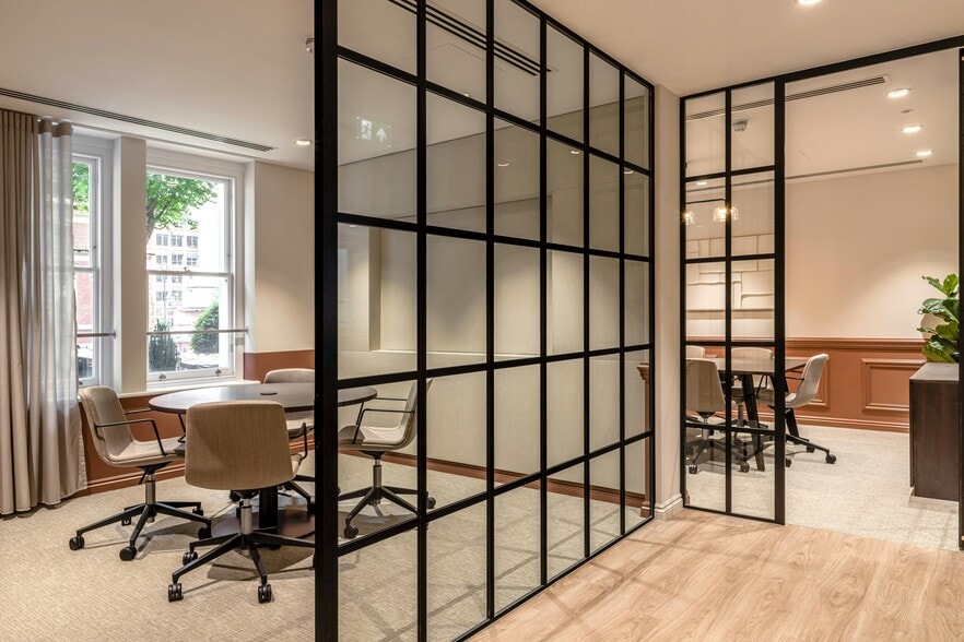 92 Jermyn St, London for lease - Building Photo - Image 3 of 27