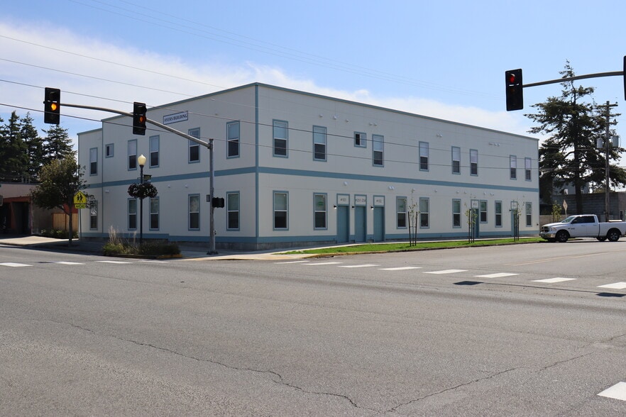 119 S Wasson St, Coos Bay, OR for sale - Primary Photo - Image 1 of 10