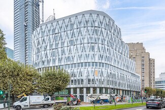 Plus de détails pour Rue Paul Lafargue, Puteaux - Bureau, Commerce de détail à louer