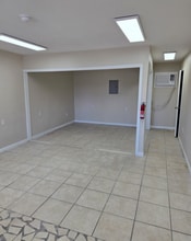 200 Pass Rd, Gulfport, MS for lease Interior Photo- Image 2 of 3
