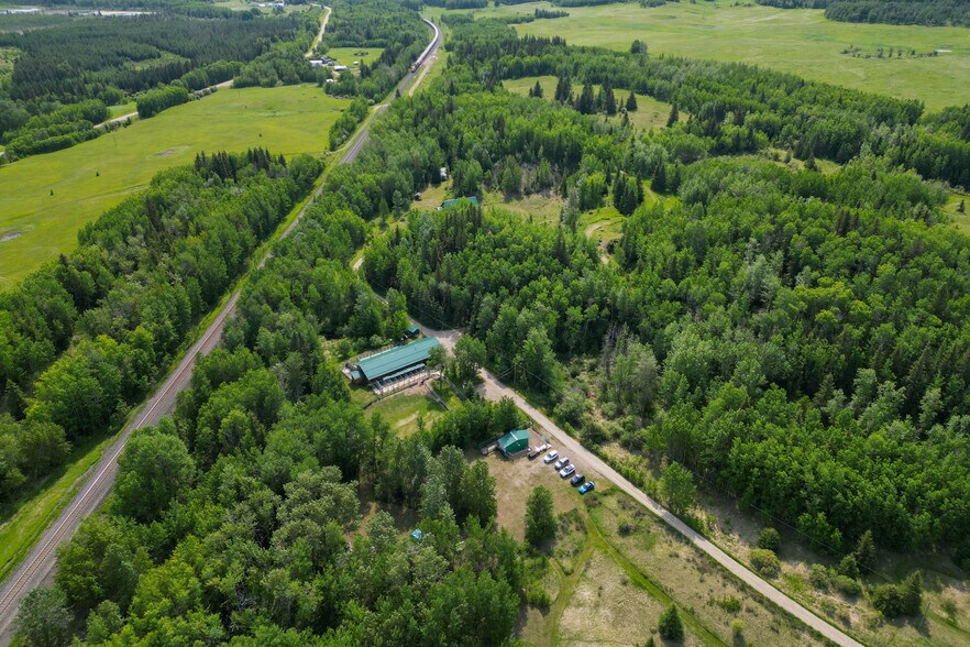 53309A Range Road 65, Parkland County, AB à vendre - Photo du bâtiment - Image 3 de 51
