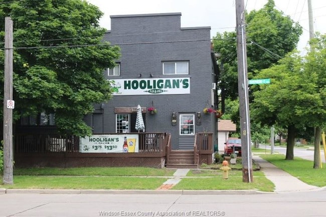 More details for 1898 Shepherd St E, Windsor, ON - Retail for Sale