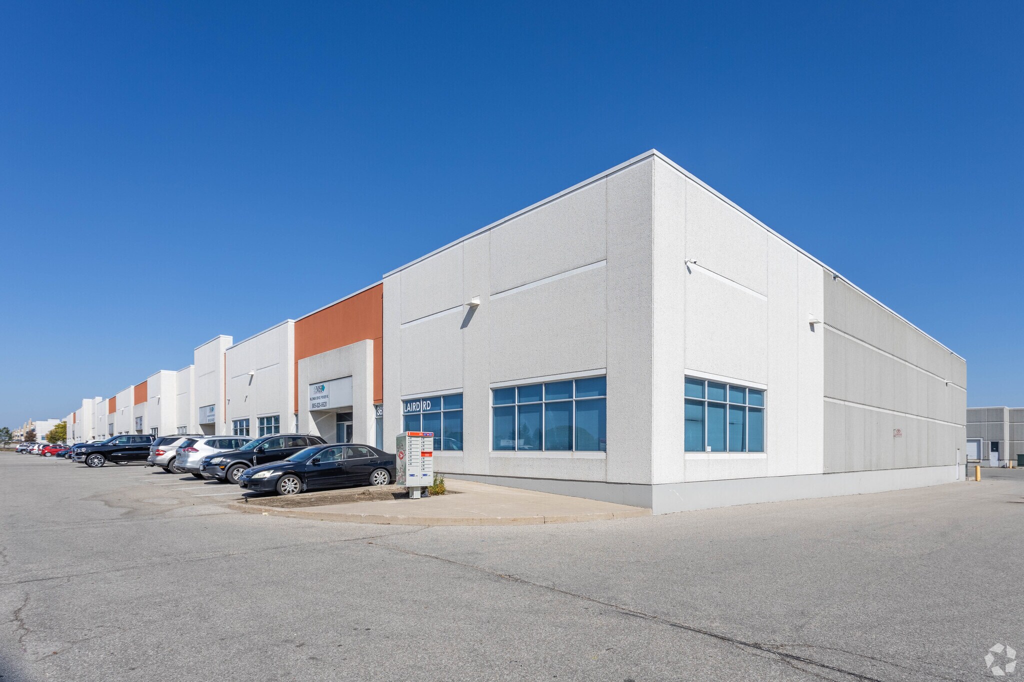 3620B Laird Rd, Mississauga, ON à vendre Photo principale- Image 1 de 1