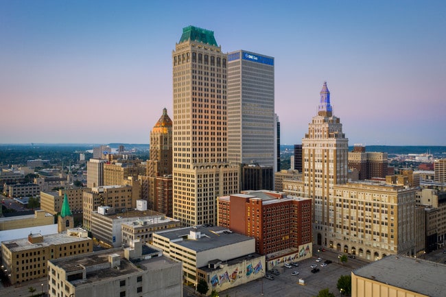 Plus de détails pour 401 S Boston Ave, Tulsa, OK - Bureau à louer