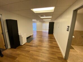 950 Fulton Ave, Sacramento, CA for lease Building Photo- Image 2 of 5