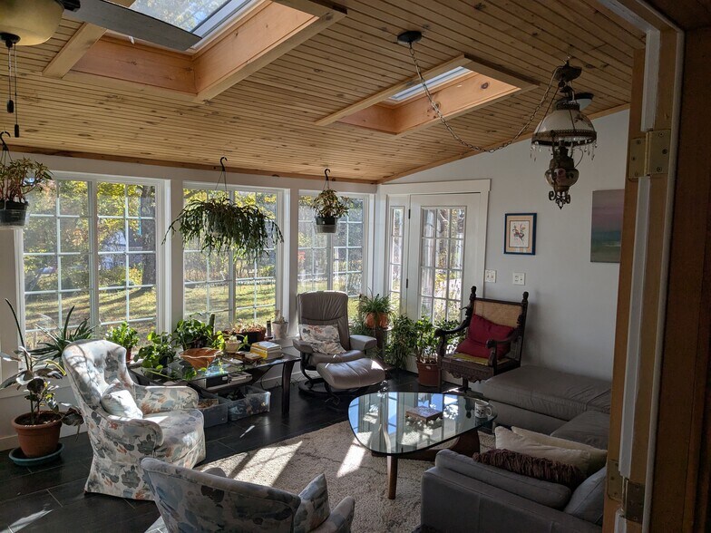 4 Miltimore Rd, Antrim, NH à vendre - Photo intérieure - Image 2 de 3