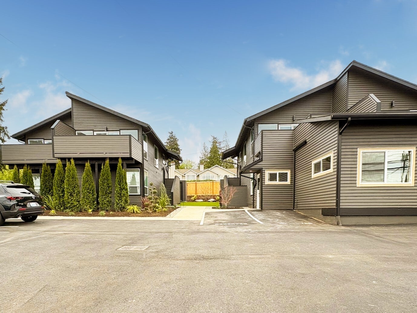 906-910 6th St S, Kirkland, WA for sale Building Photo- Image 1 of 11